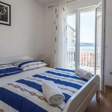 Σπίτι διακοπών Kata Komarna