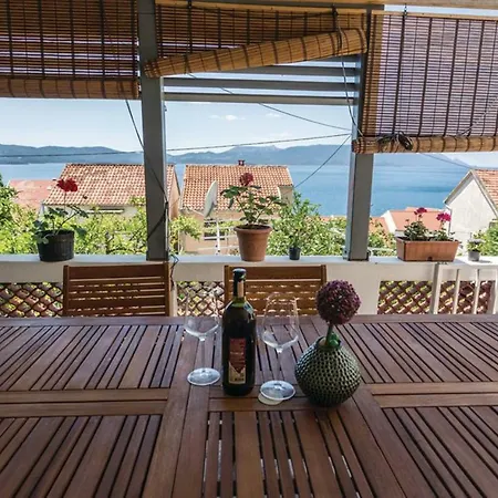 Kata Hébergement de vacances *