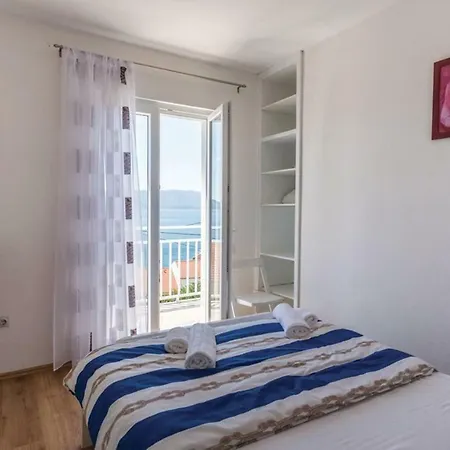 Kata Hébergement de vacances Komarna